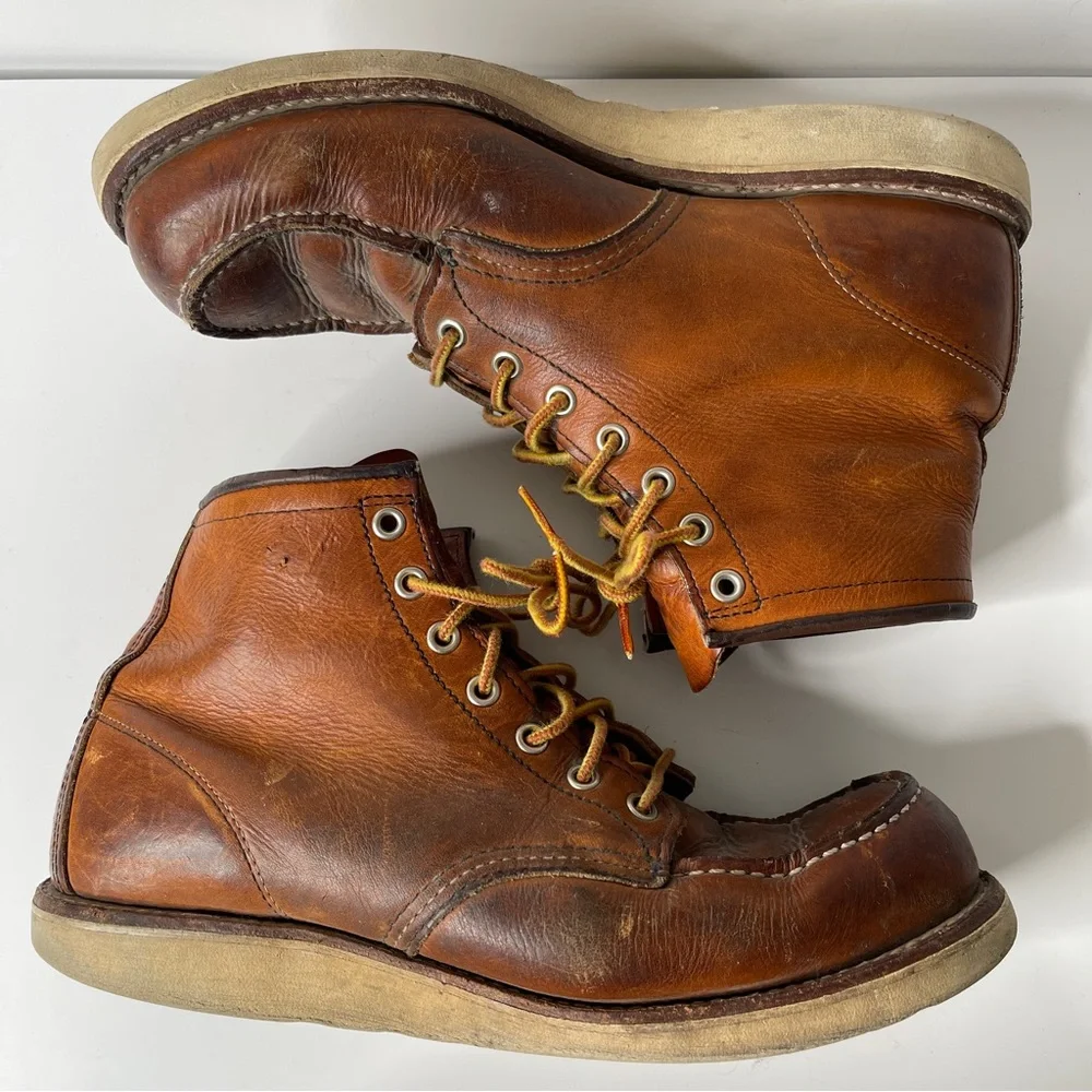 Red Wing CLASSIC MOC 865 BOOT IN ORO LEGACY LEATHER Size 9.5 DISTRESSED - Picture 4 of 15
